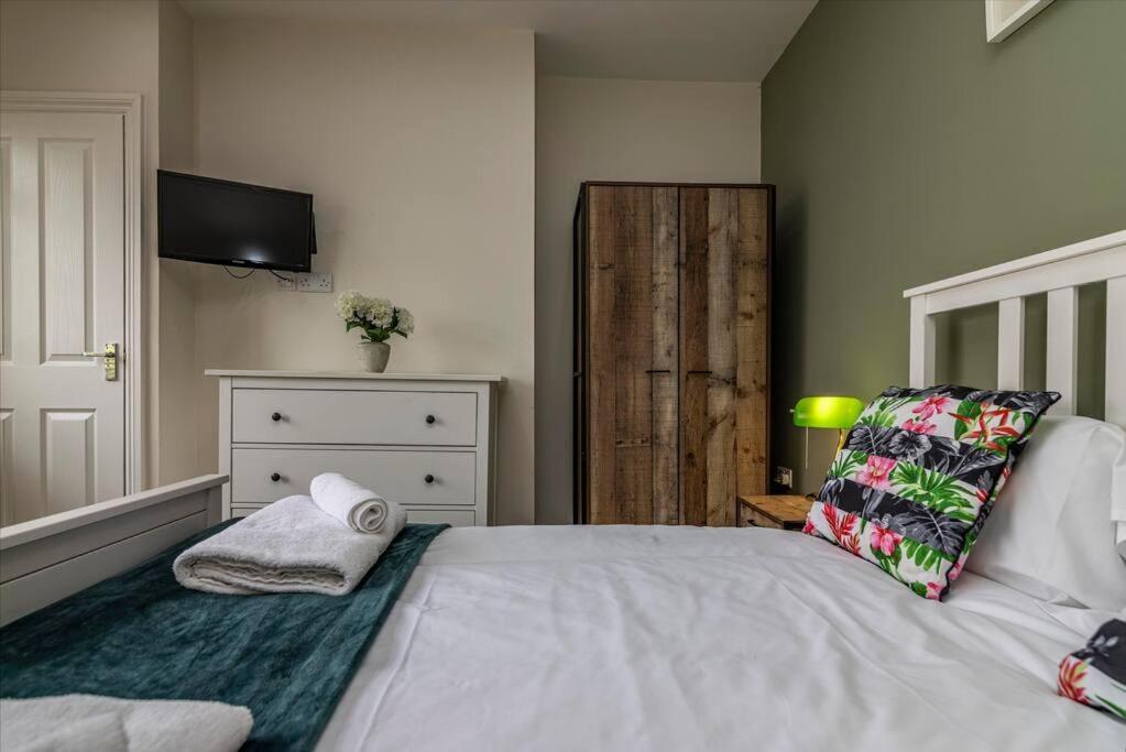 Dovecote House Beeston Private Parking 15Mins From Nottingham City Centre Close To Qmc Hospital Экстерьер фото