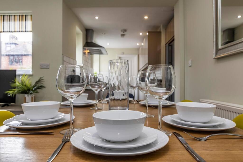 Dovecote House Beeston Private Parking 15Mins From Nottingham City Centre Close To Qmc Hospital Экстерьер фото